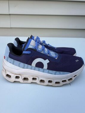 ON Cloudmonster Running Shoes